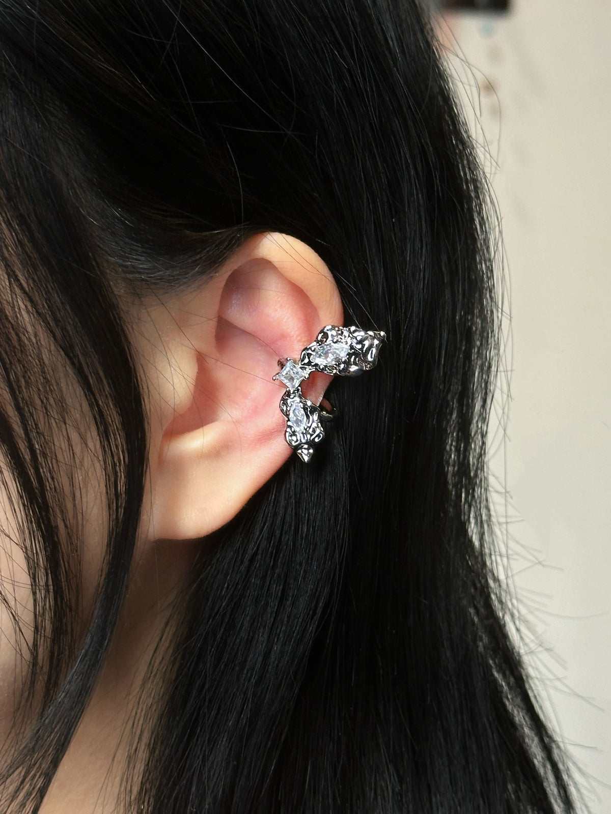 Eros Ear Cuff
