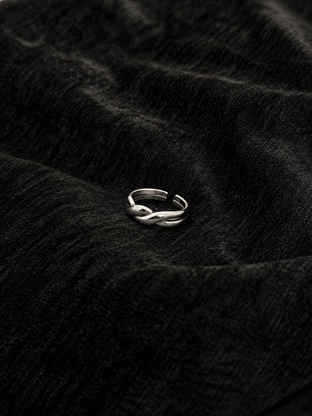 Loop Ring